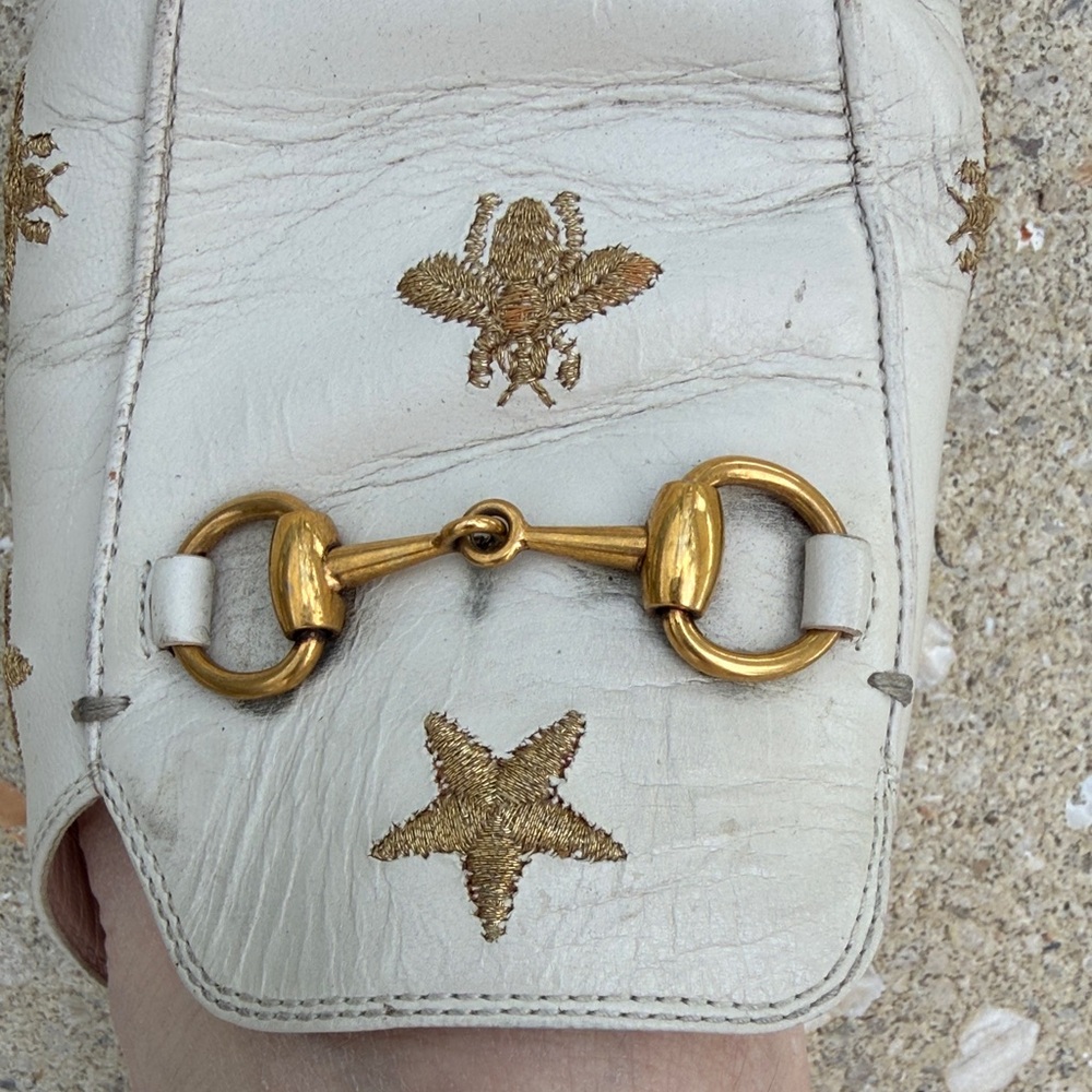 Gucci Cream Mules with Gold Star Accents - Picture 5 of 7